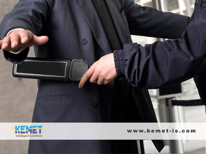 أجهزة فحص الأفراد يدوية Handheld